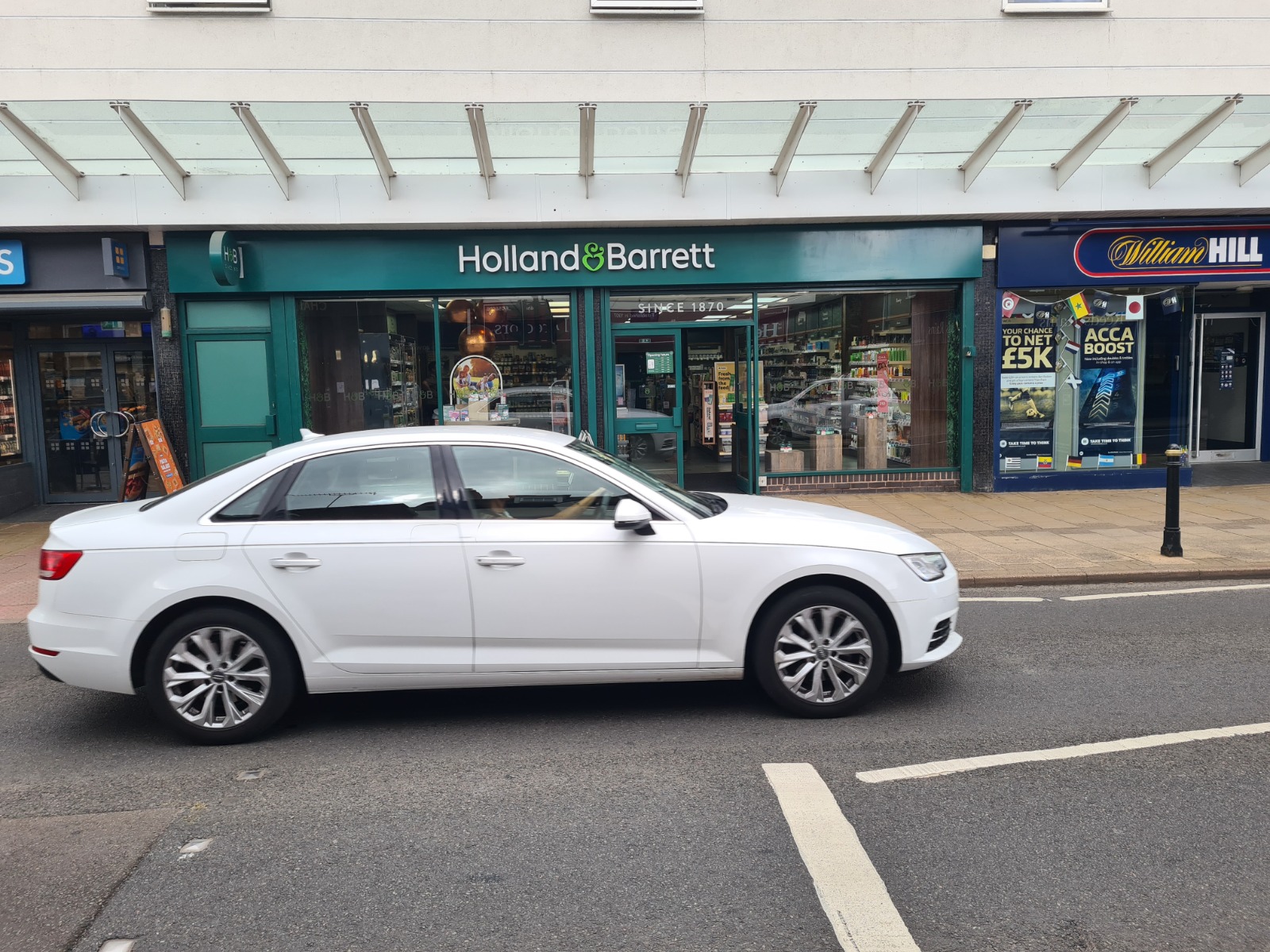 Holland & Barrett